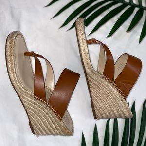 Vince Camuto Lavanda Leather Thing Sandal -  Brown